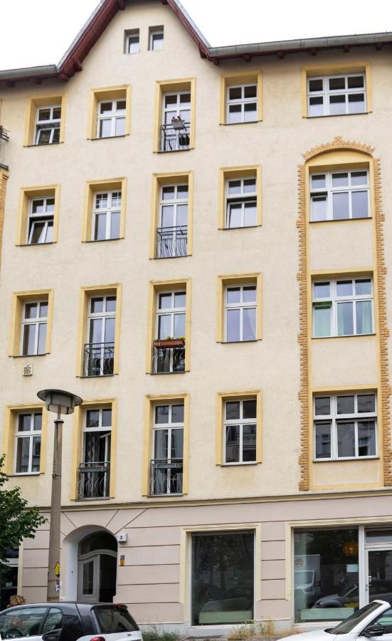 Amazing Apartment 1Br For 7 @Mauerpark Pberg Berlin Exterior photo